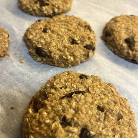 Oatmeal Raisin Cookies