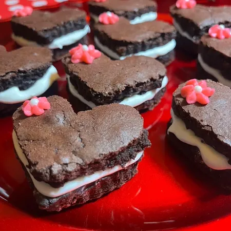 Valentine's Brookie Hearts
